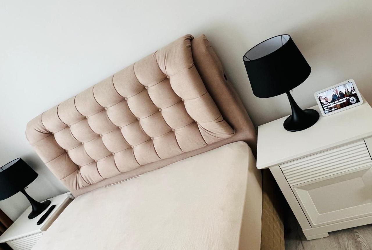 Altheda Living Residence 29C-2 Suceava Bagian luar foto