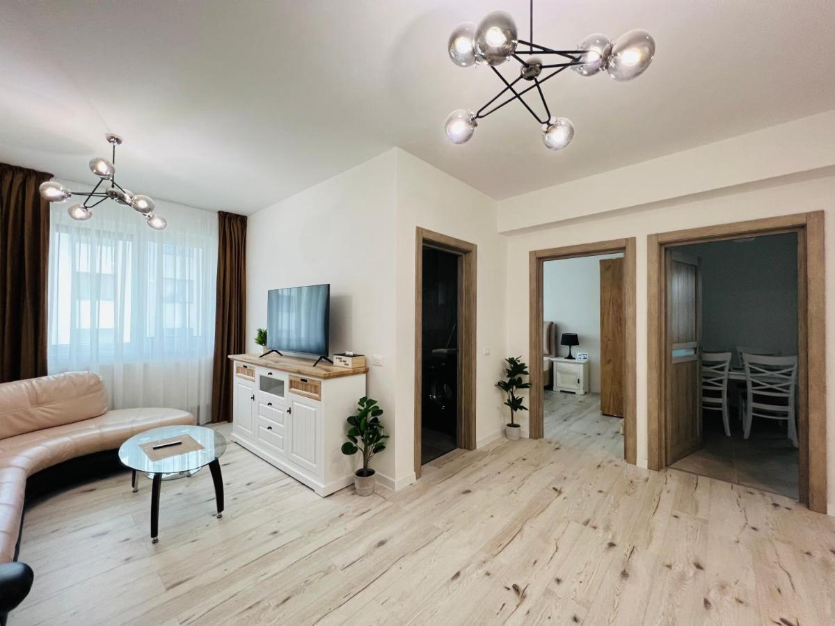 Altheda Living Residence 29C-2 Suceava Bagian luar foto