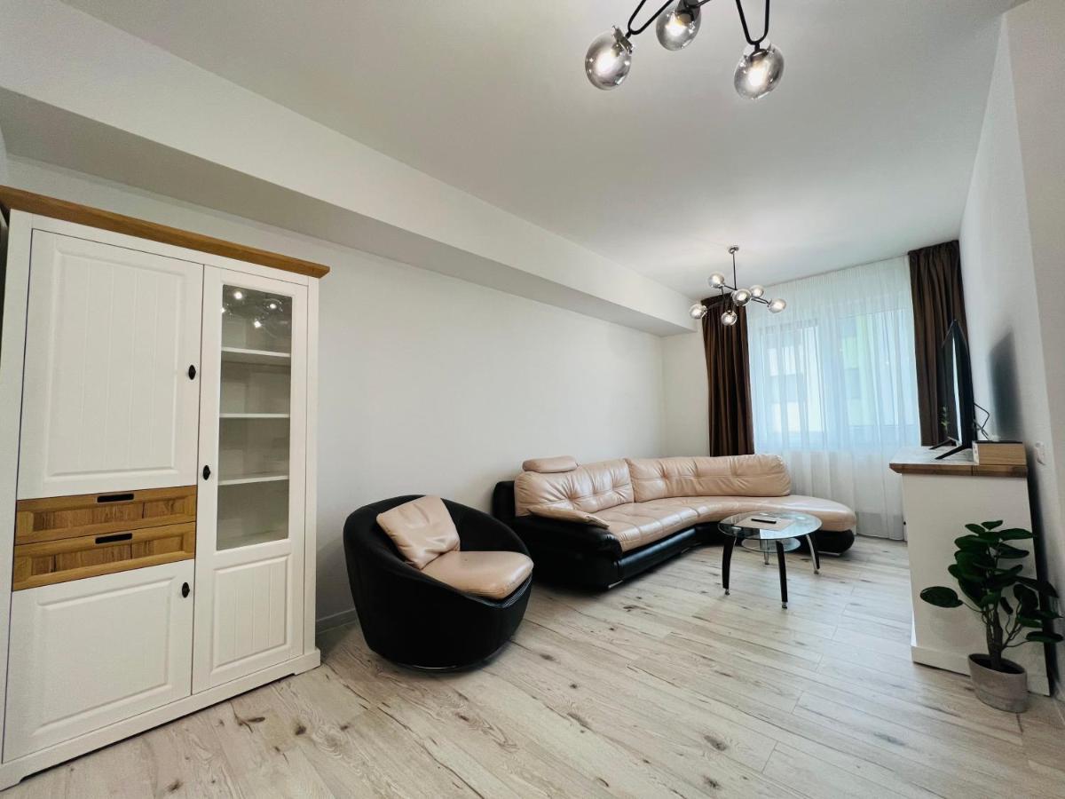 Altheda Living Residence 29C-2 Suceava Bagian luar foto